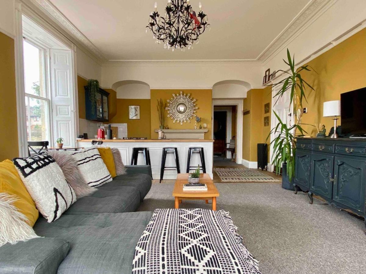 The Georgian Manor Apartment - Central Frome Dış mekan fotoğraf